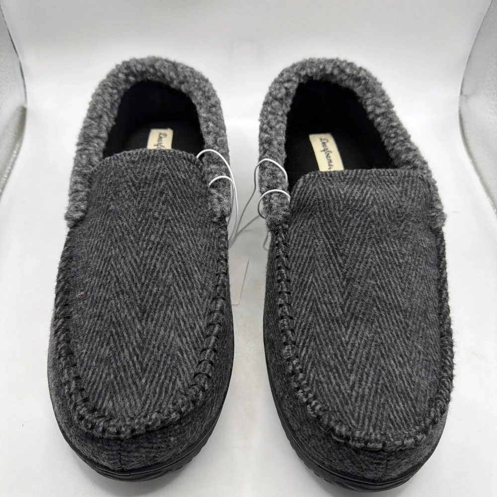 DearFoams Men's Black Slippers Memory Foam Size 9-10 Medium Indoor Outdoor New